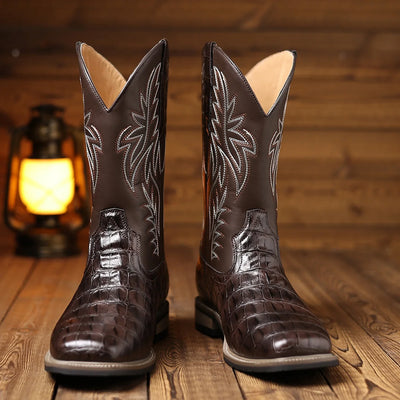 Retro Cowboy Boots with Embroidered Pattern Detail