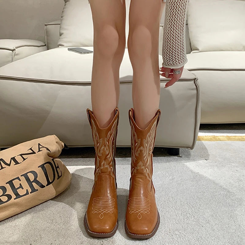 Western Style Cowboy Boots for Women	